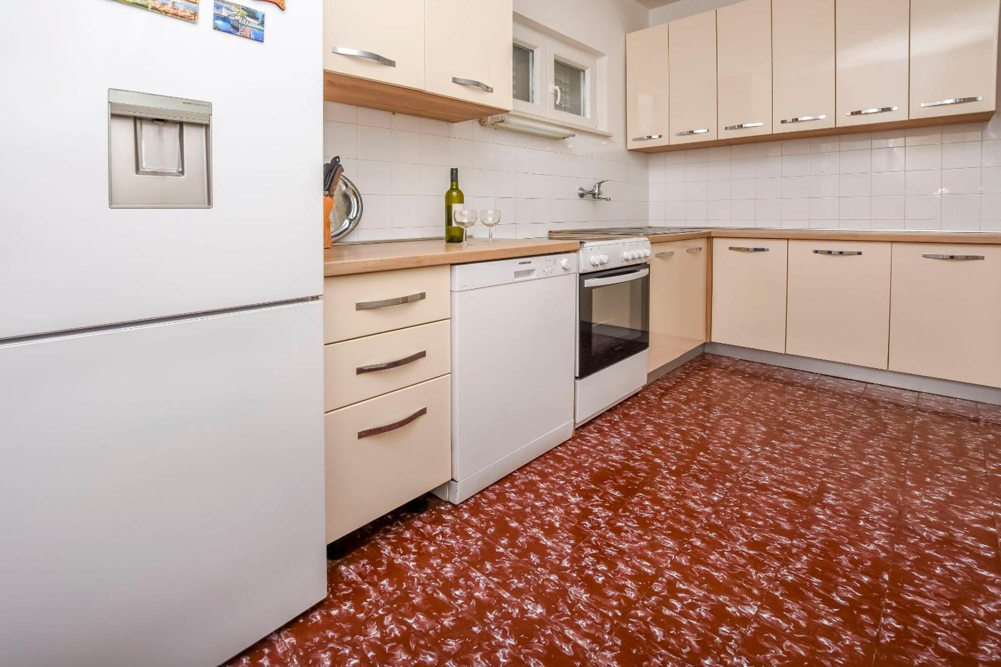 Apartments Zivana ロゴズニッツァ エクステリア 写真