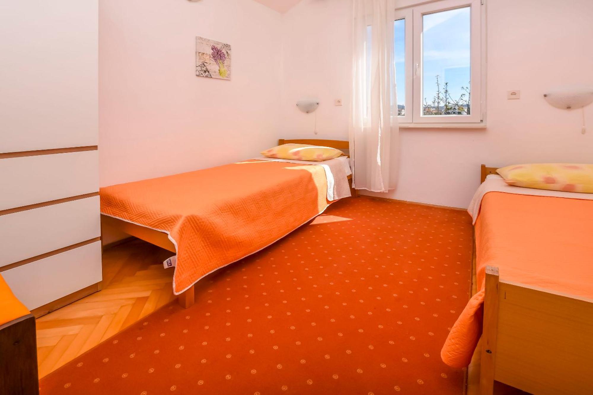 Apartments Zivana ロゴズニッツァ エクステリア 写真